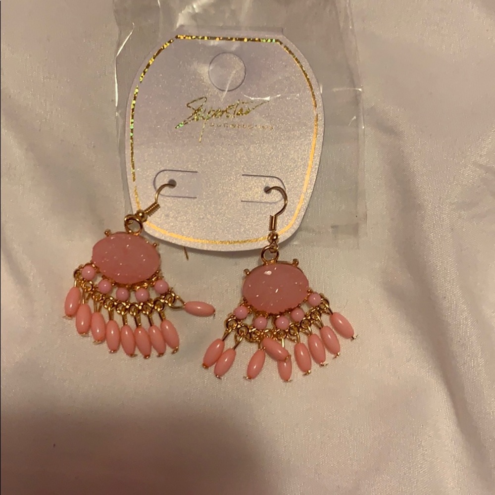 Beautiful pink earrings!